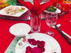 -上海青松城大酒店