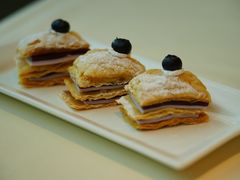 芝士蓝莓拿破仑-利苑酒家(宜安广场店)