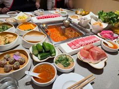 -海底捞火锅(宝龙广场夜宵主题店)