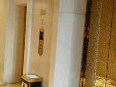 -锦龙国际酒店(天津奥体中心华苑地铁站店)