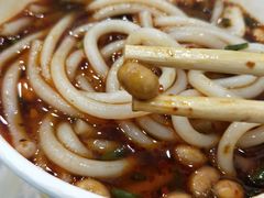 -覃肥叔桂林米粉(粮道街店)