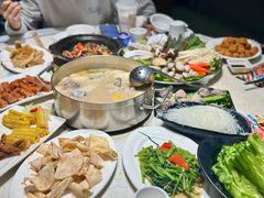 -肥仔文澳门猪骨煲(南京西路店)