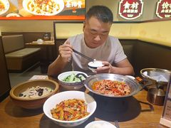 -八碗湘长沙市井菜(坡子街店)