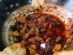 -三里屯土灶炖公鸡地锅鸡(江东店)