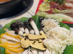 -钢管厂五区小郡肝串串香火锅(梅川路店)