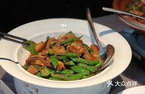 Spicy Chili Braised Abalone
