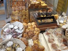 -苹果花园(龙漕路店)