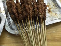 -余庄回民烧烤(鲁磨路店)