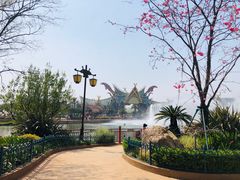 -七彩云南欢乐世界