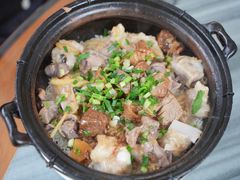 -容里煲仔饭(利丰北路店)