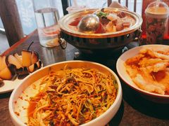 掌勺盆盆菜-金掌勺东北菜(格兰晴天店)