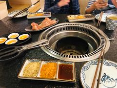 -炙忧烤肉屋(中国铁建广场店)