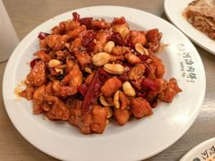 宫保鸡腿丁-河沿肉饼Beijing Pie(锡拉胡同店)