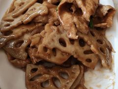 -肥仔文澳门猪骨煲(南京西路店)