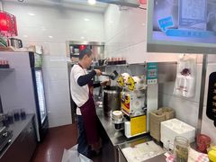 -阿姨奶茶专卖(舌涧道杭州惠民路创始店)