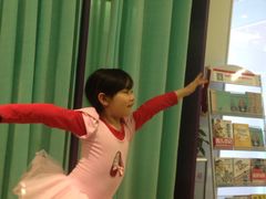 -Isee灰姑娘国际儿童艺术中心(BHGMall店)