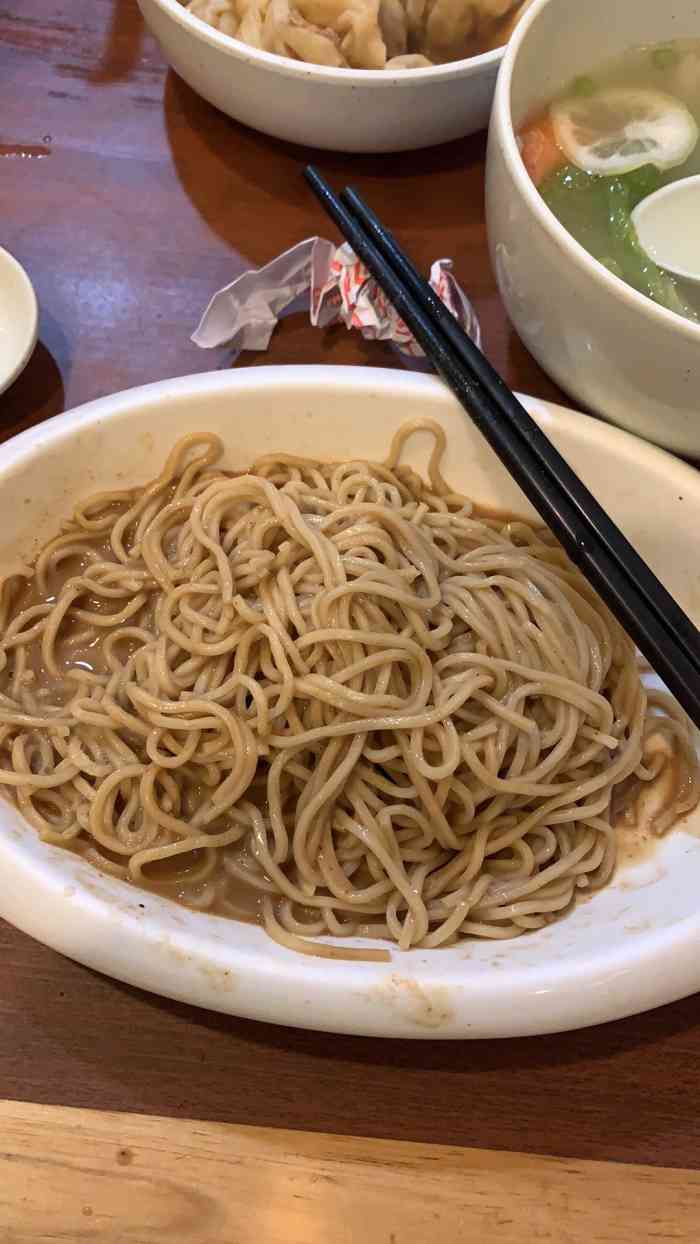 圆门干面馆(国新店)-"点了这家店的外卖,干面77肉丸汤,圆门干面.