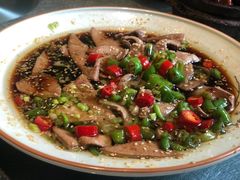 猪肝烩蛤蜊-汤记传菜(秀浦路店)