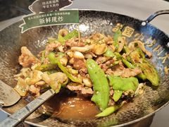 -费大厨辣椒炒肉(黄兴中心广场店)