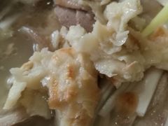 -金卯白肉罩火烧
