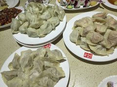 -岳姥姥饺子(泺文路店)