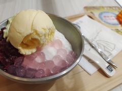 斑斓椰香草白雪冰-满记甜品(金帝银泰城店)