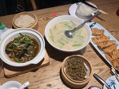 -芳芳私房菜·精做淮扬菜(承德路店)