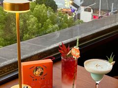 -顽啤熊·酒客酒馆(苏城夜景必选店)