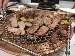 -艺林烤肉城(光明店)