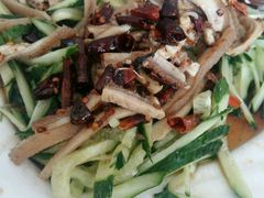 -溢心园香河肉饼总店