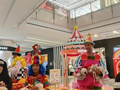 -上海来福士广场