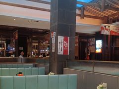 -阿瓦山寨·湘菜现炒·剁椒鱼头王(咸阳总店)