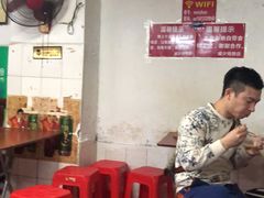 -威邵鸡煲(西华路总店)