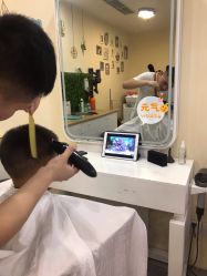 -马克叔叔儿童理发形象设计