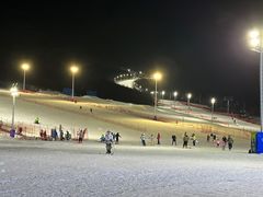 -鳌山滑雪度假区