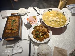 -辣小妮de川菜馆(红旗Mall店)