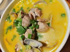 -何记花甲(海岸城旗舰店)