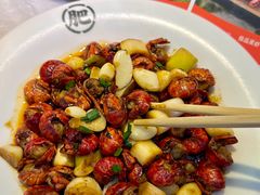 -肥肥虾庄·金牌油焖大虾(沙湖店)