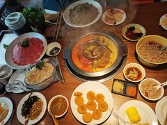 -佬土鹅肠火锅(解放路店)