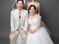 -iF摄影•全家福•证件照•形象照(南山店)