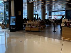 -星巴克臻选(上海合生汇1F店)