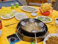 -濠轩阁特色生蚝火锅(水湾路店)