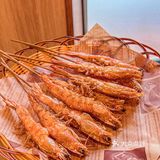 今天这顿饭也太划算了吧❓今天我请客，全款无分期✌🏼