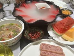 -红鼎豆捞·专注品质海鲜20年(宝丰路店)