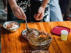 -梁阿婆廿年老牌扣肉糯米饭