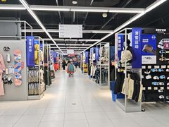 -迪卡侬(高新万达店)