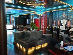 -屋有岛沉浸游戏旗舰店(中山公园店)