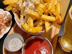 -J's Cafe Lab