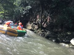 -雅鲁激流探险漂流