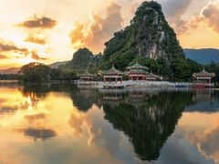 -星湖旅游景区七星岩